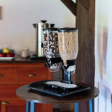 Gosciniec 3* ムロンゴヴォ