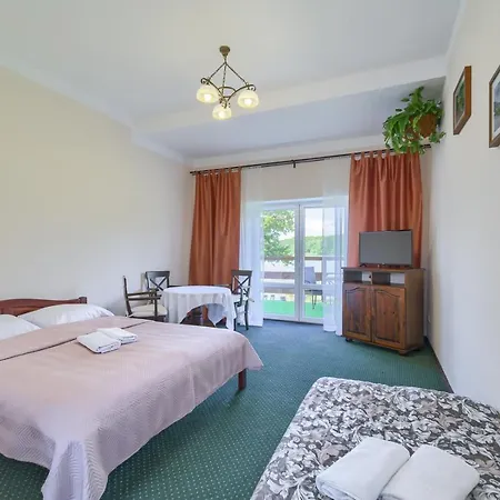 ベッド・アンド・ブレックファスト Gosciniec ムロンゴヴォ