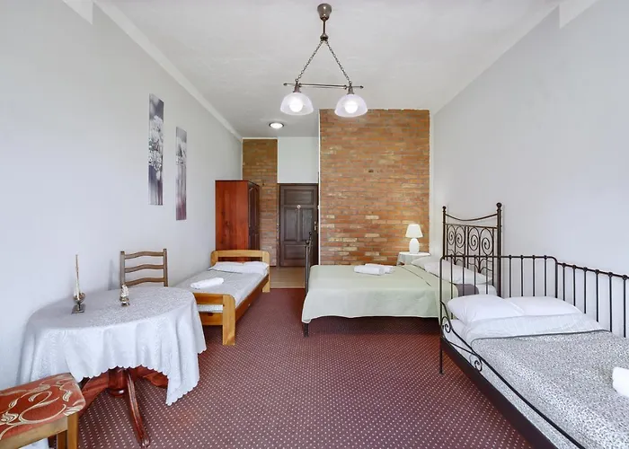 Gosciniec Bed & Breakfast 3*